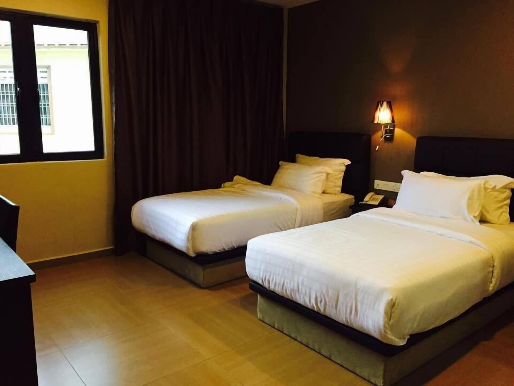 GL Hotel Kluang Bagian luar foto